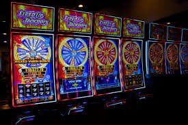 Classic Slots 3-reel ရိုးရာ Slot ဂိမ်းမြင်ကွင်း
